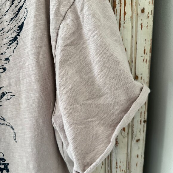 BOUTIQUE ANGEL DISTRESSED TEE - Picture 7 of 9